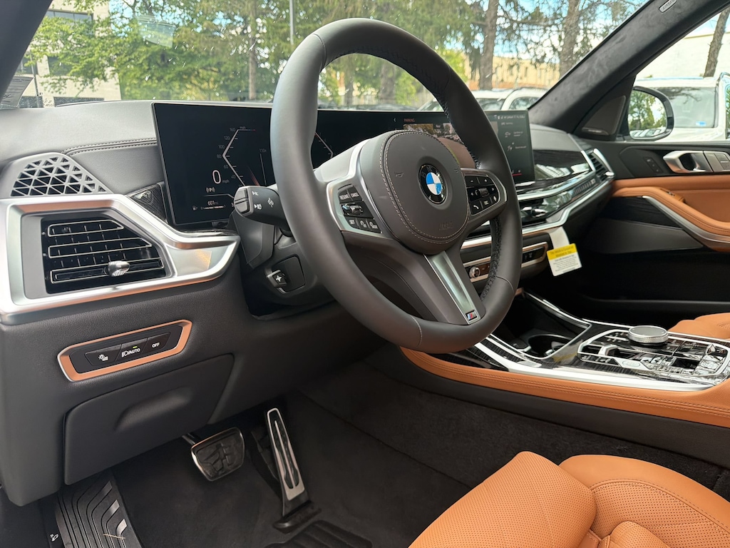 New 2027 BMW X7 xDrive40i SUV