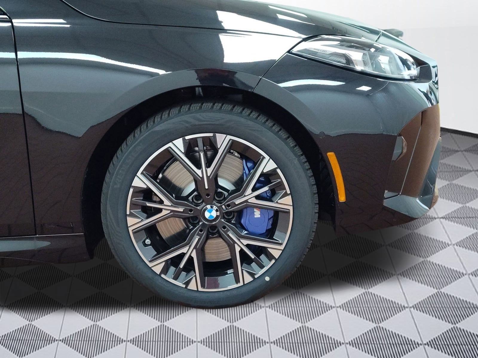 2026 BMW 2 Series M235 - Photo 11