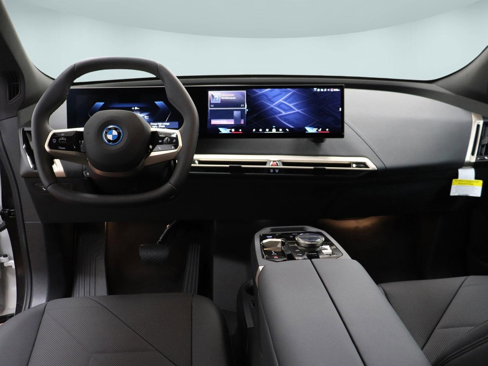 2025 Bmw iX iX xDrive50 photo 2