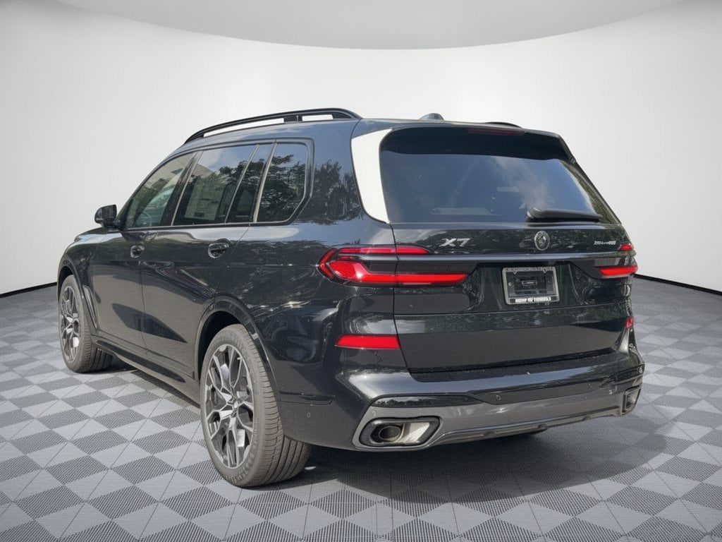New 2027 BMW X7 xDrive40i SUV
