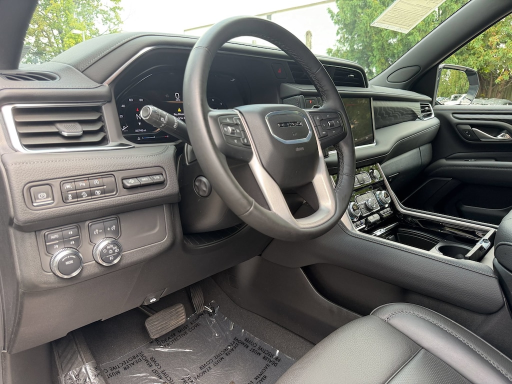 Used 2024 GMC Yukon Denali SUV