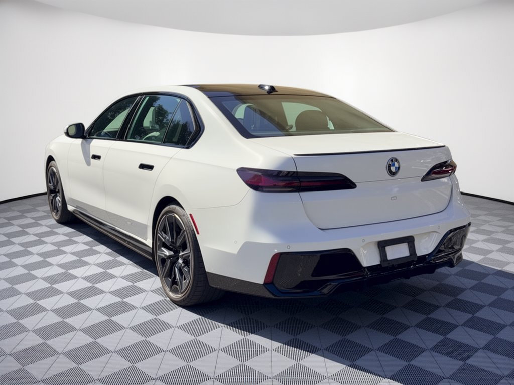 Used 2024 BMW i7 xDrive60 Sedan