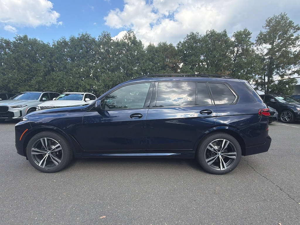 New 2027 BMW X7 xDrive40i SUV