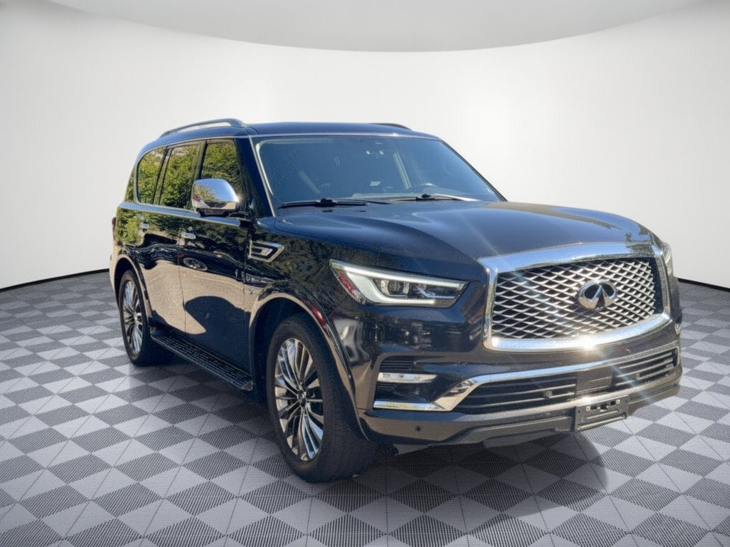 2019 INFINITI QX80 LUXE SUV