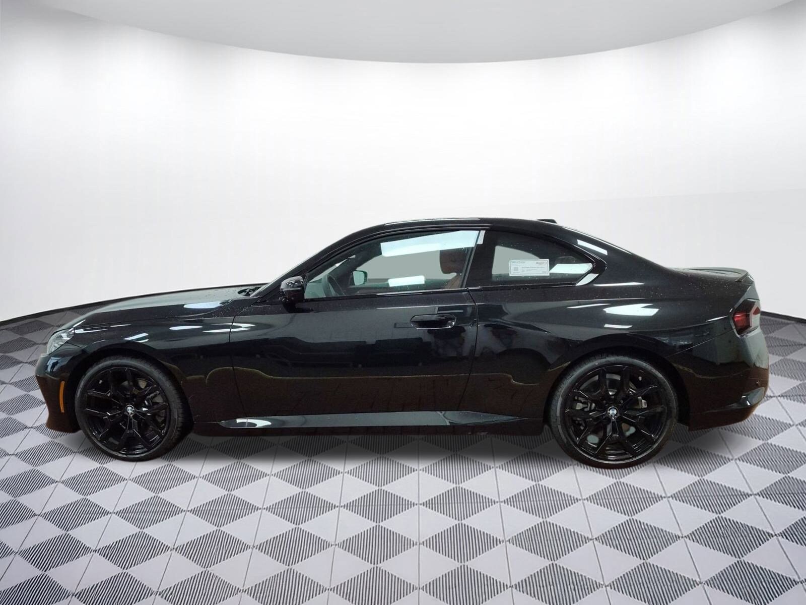 2025 Bmw 230i xDrive Coupe photo 2