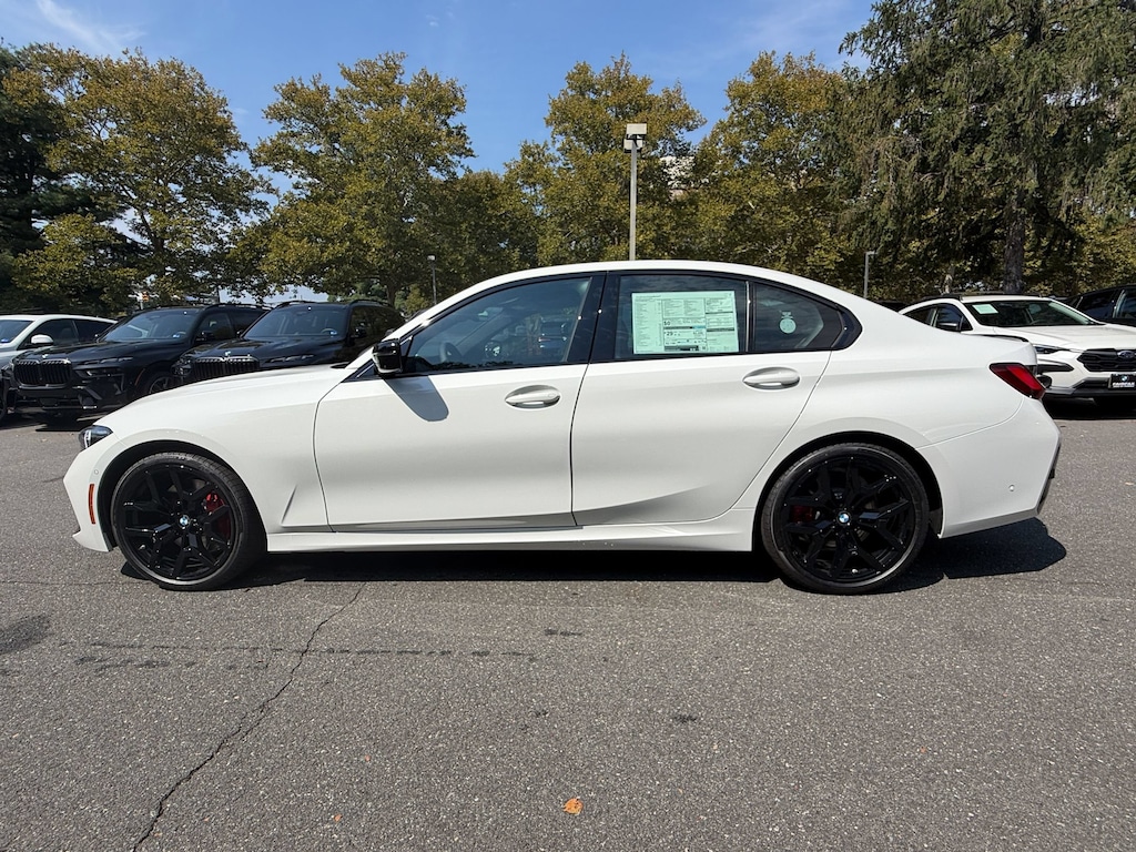 New 2026 BMW 330i xDrive Sedan