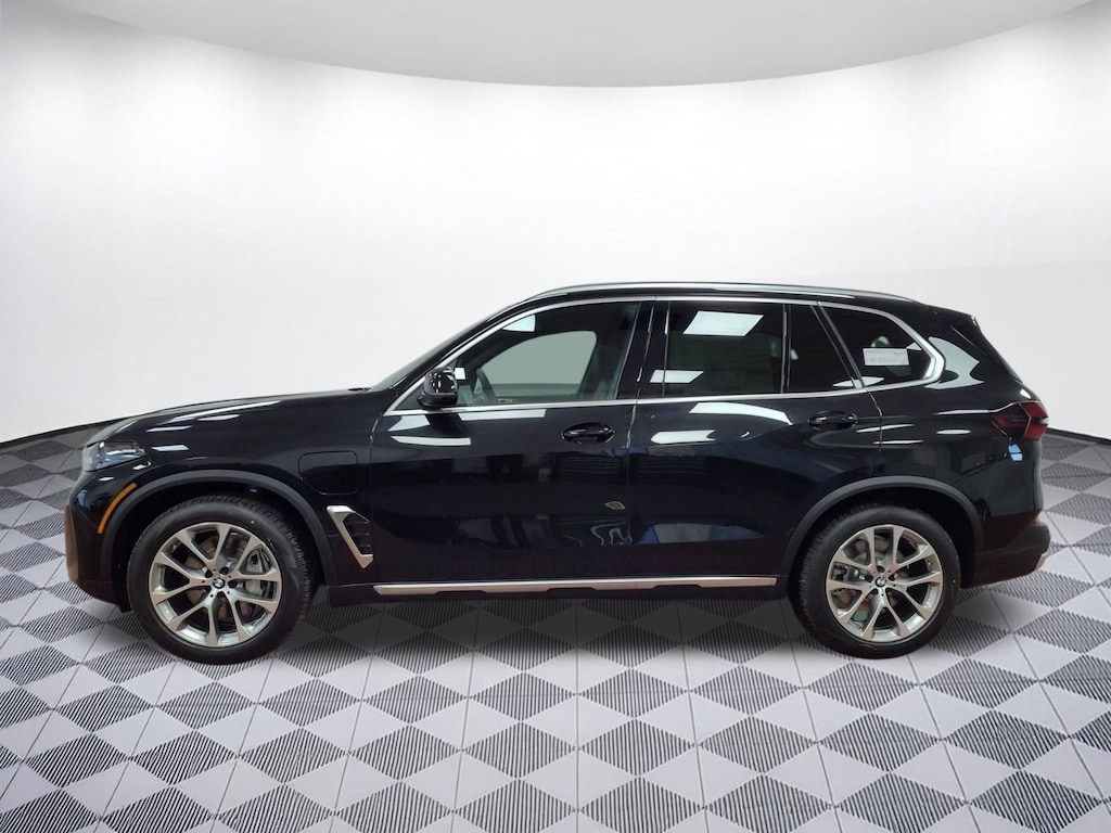New 2026 BMW X5 PHEV xDrive50e SUV