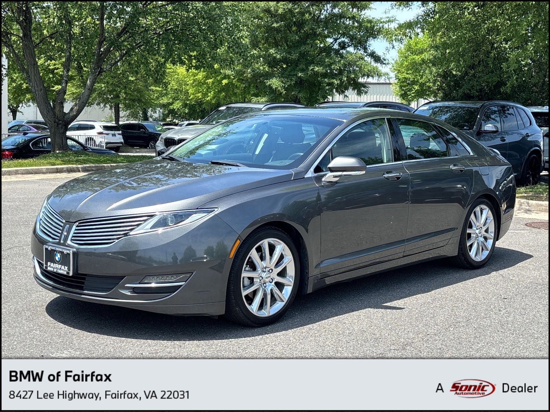2016 Lincoln MKZ Front Wheel Drive's photo