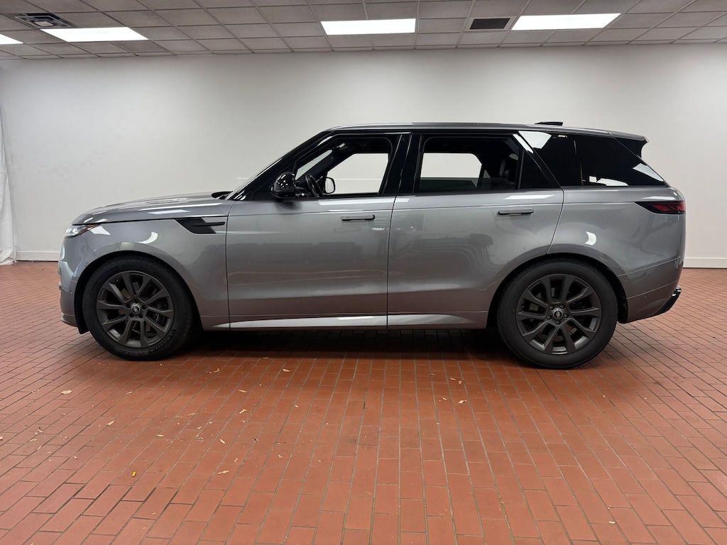 Used 2024 Land Rover Range Rover Sport Dynamic SE SUV