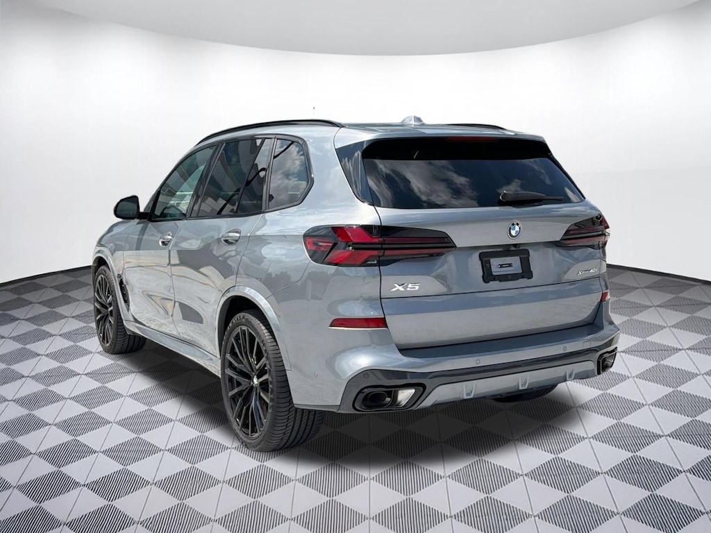 New 2026 BMW X5 xDrive40i SUV