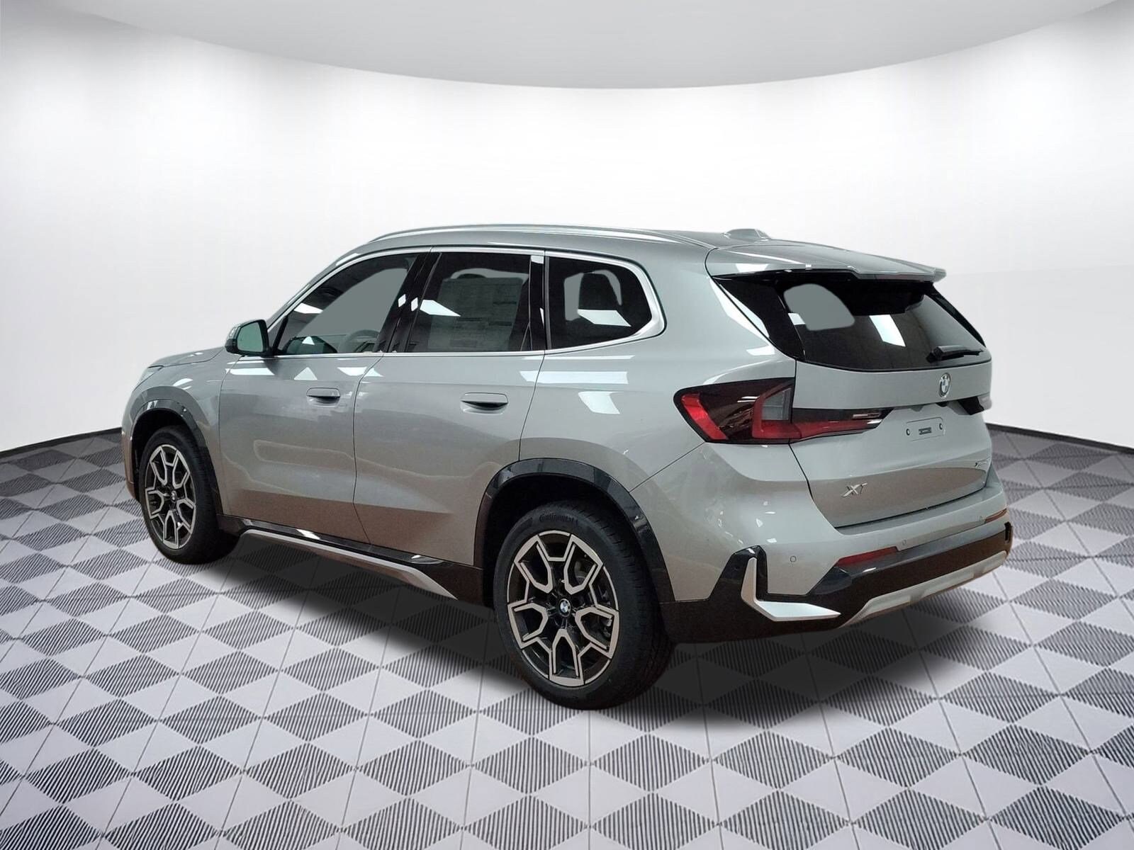 2026 Bmw X1 XDrive28i photo 3