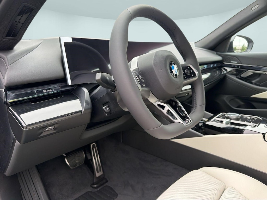 New 2027 BMW 540i xDrive Sedan