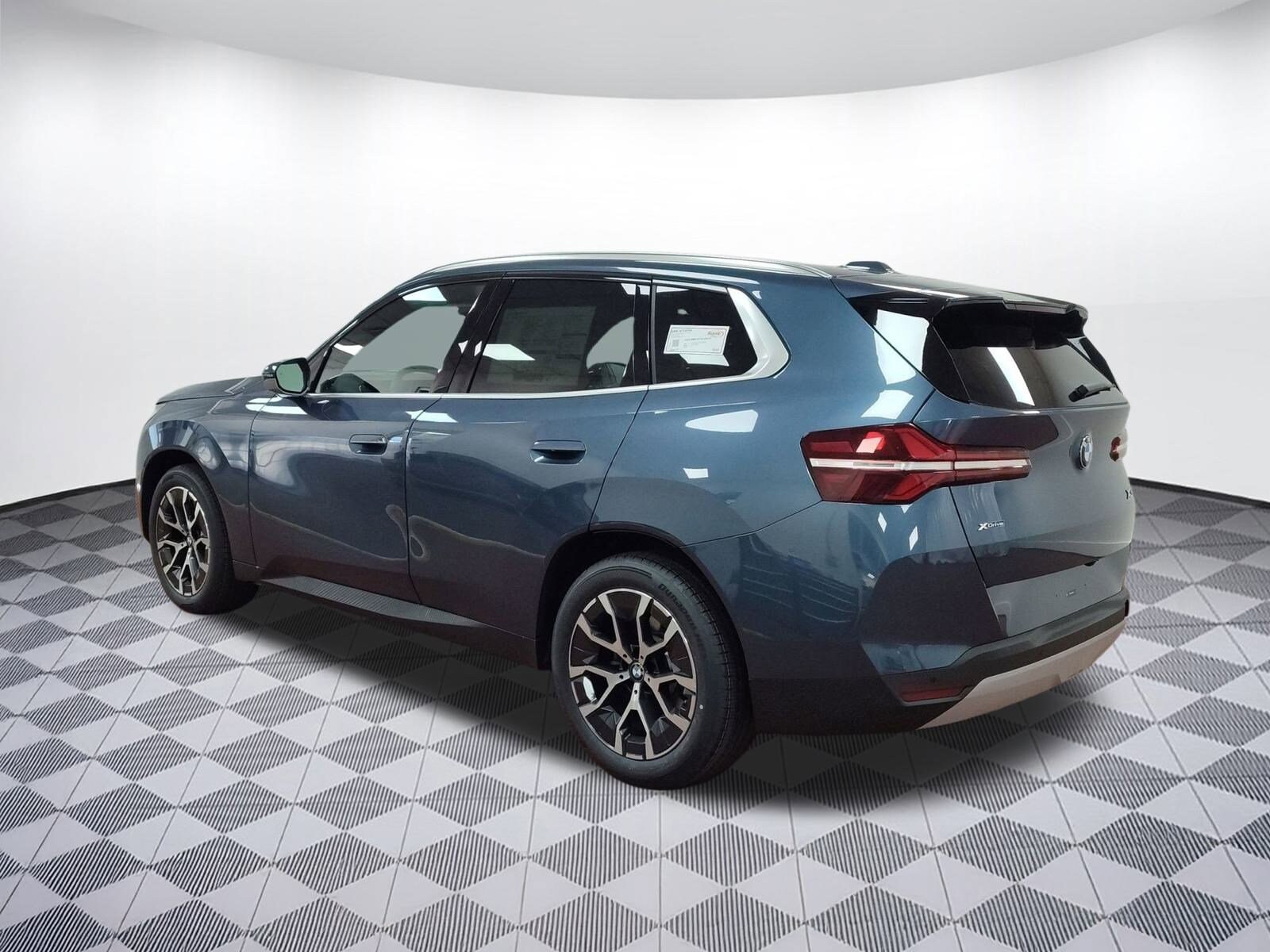 2026 Bmw X3 photo 3