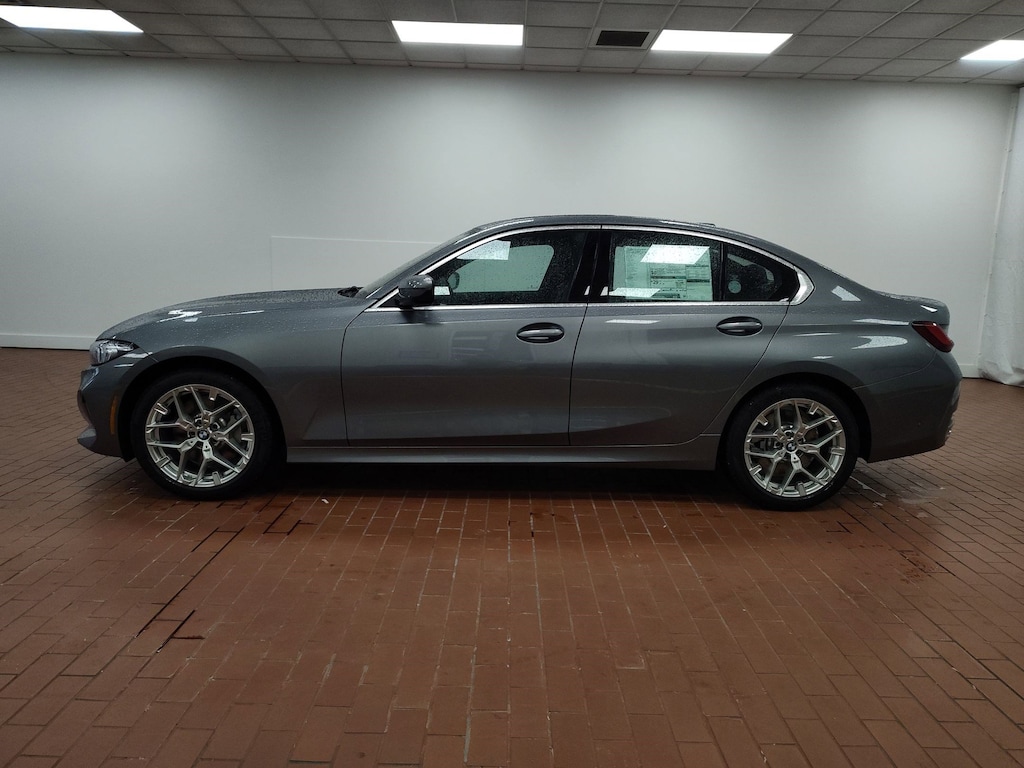 New 2026 BMW 330i xDrive Sedan