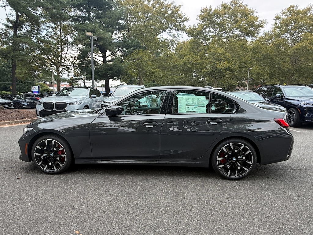 New 2026 BMW 330i xDrive Sedan