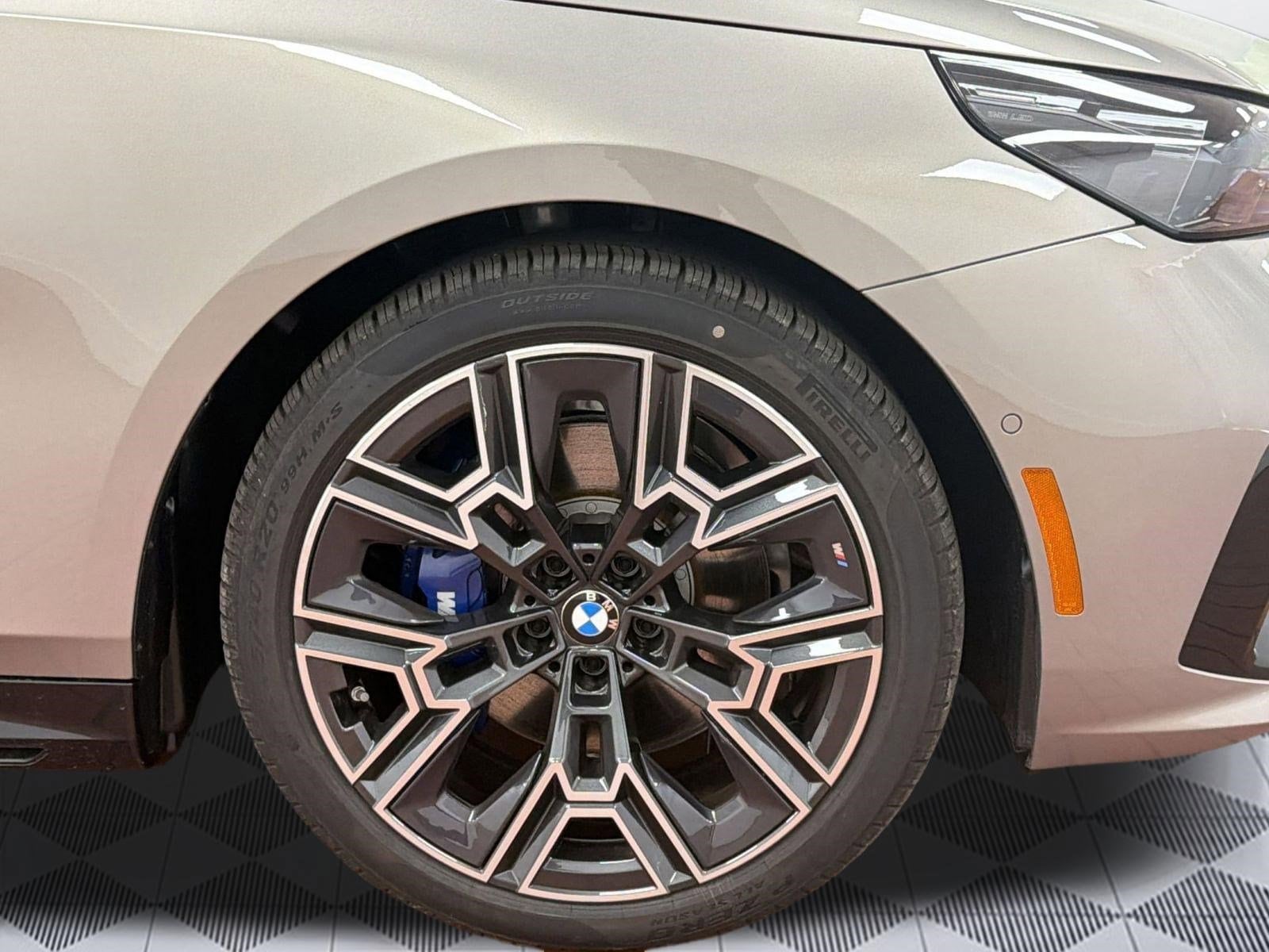2026 BMW 5 Series 530i - Photo 11