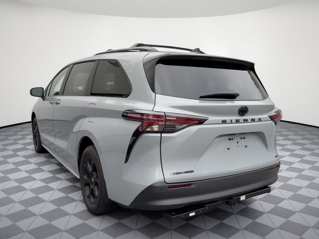 Used 2025 Toyota Sienna Woodland Edition Van Passenger Van
