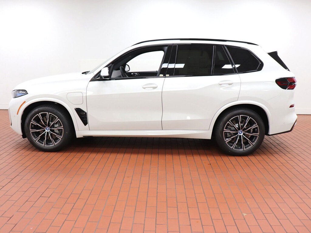 New 2024 BMW X5 xDrive50e For Sale in Fairfax VA VIN 5UX43EU00R9T10348