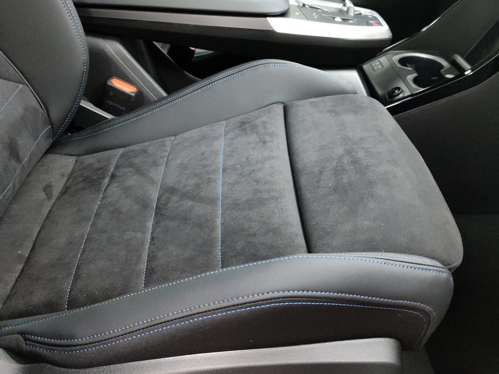 2026 BMW X1 28i - Photo 27