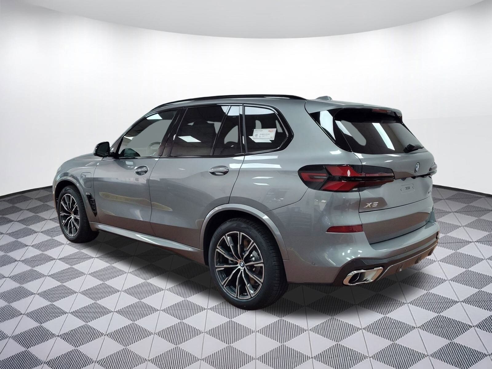 2026 Bmw X5 xDrive50e photo 3