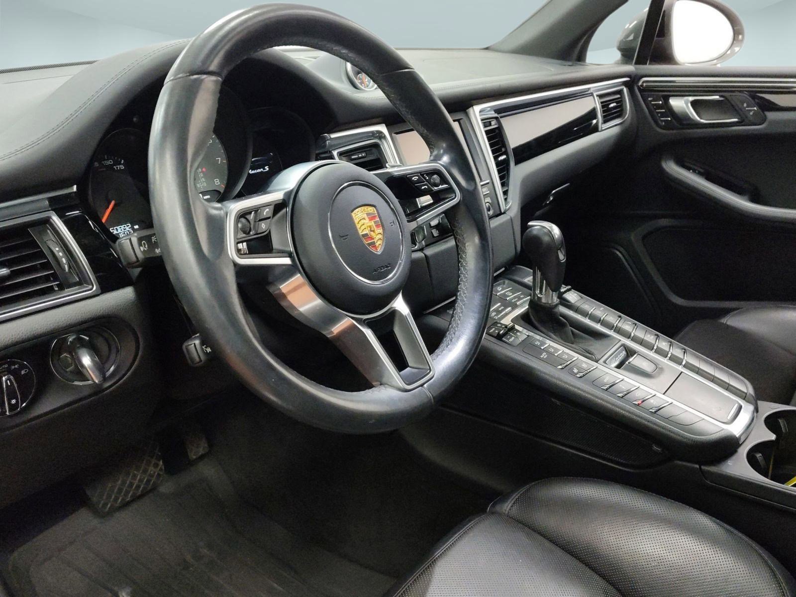 2015 Porsche Macan S photo 4