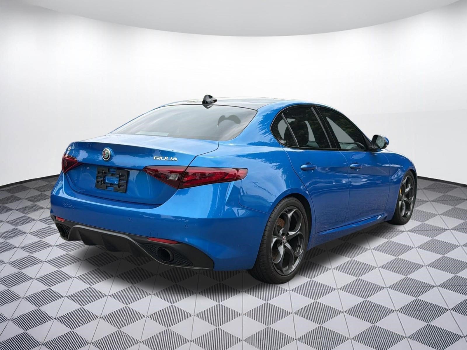 Giulia Ti Sedan