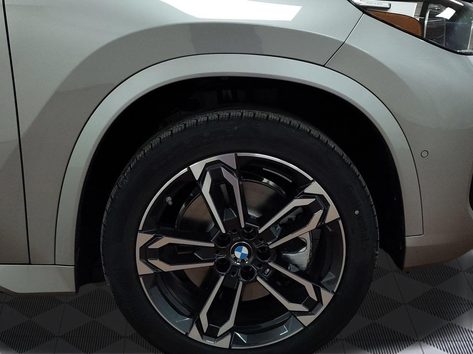 2026 BMW X1 28i - Photo 11