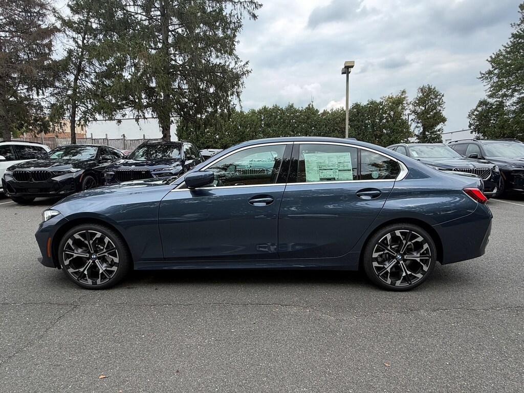 New 2026 BMW 330i xDrive Sedan