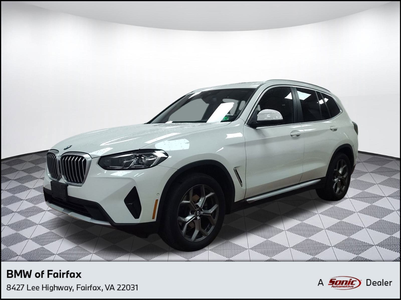 2023 BMW X3 30i's photo
