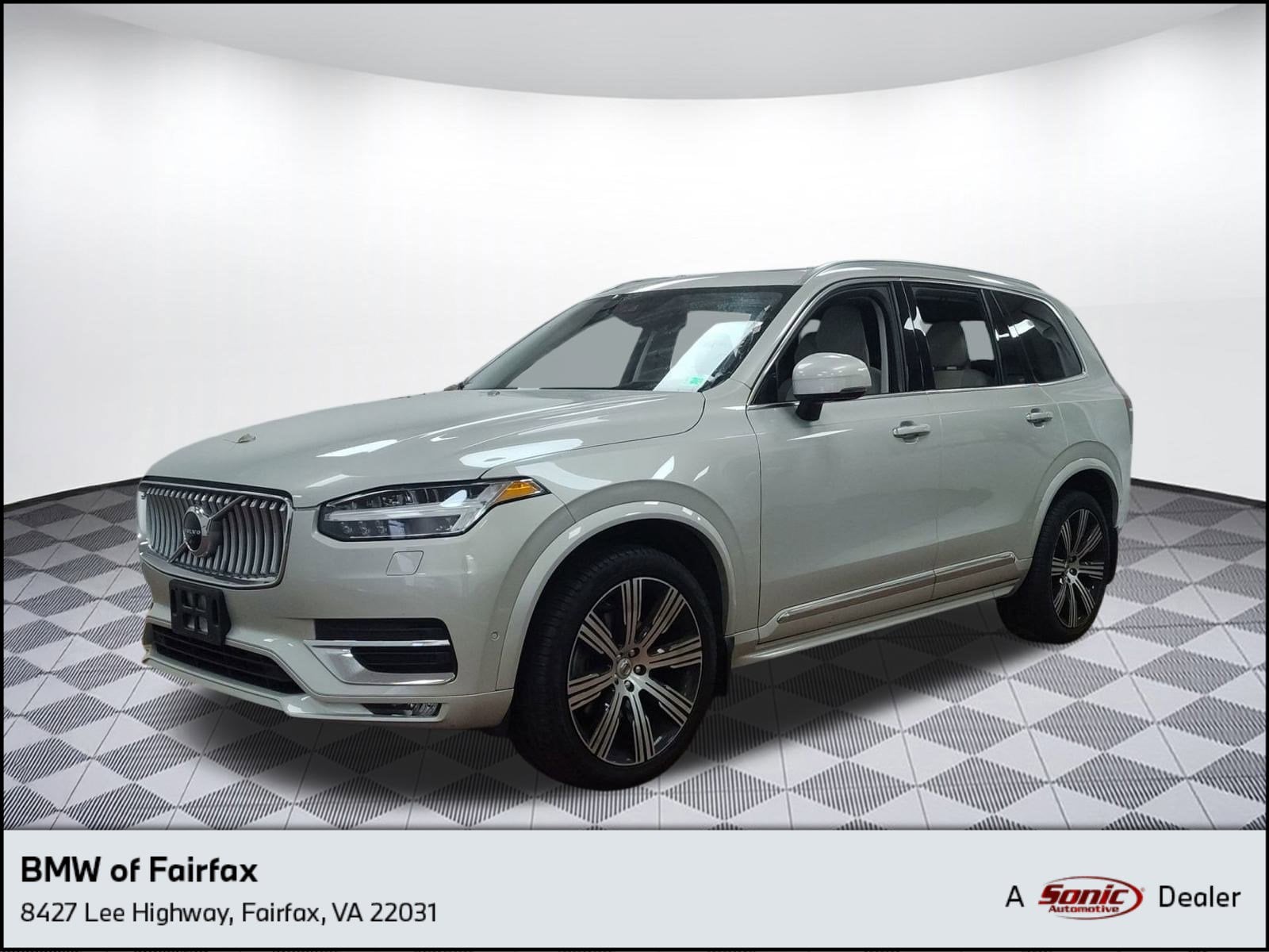 2022 Volvo XC90 Inscription's photo