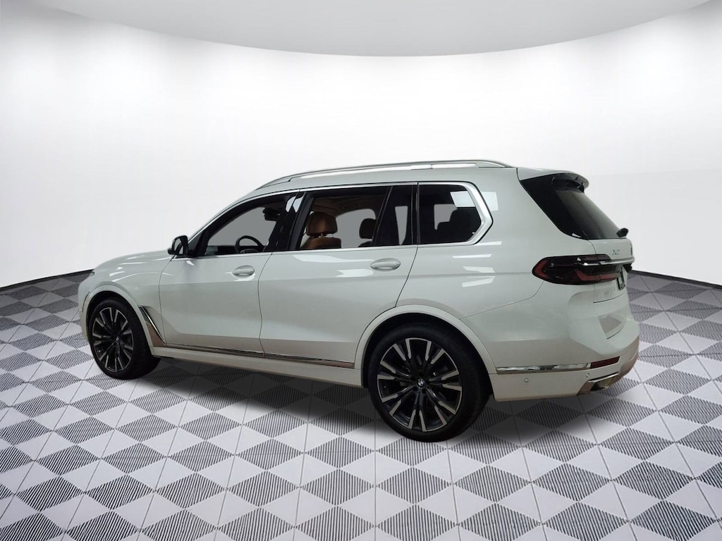 Certified 2025 BMW X7 xDrive40i SUV