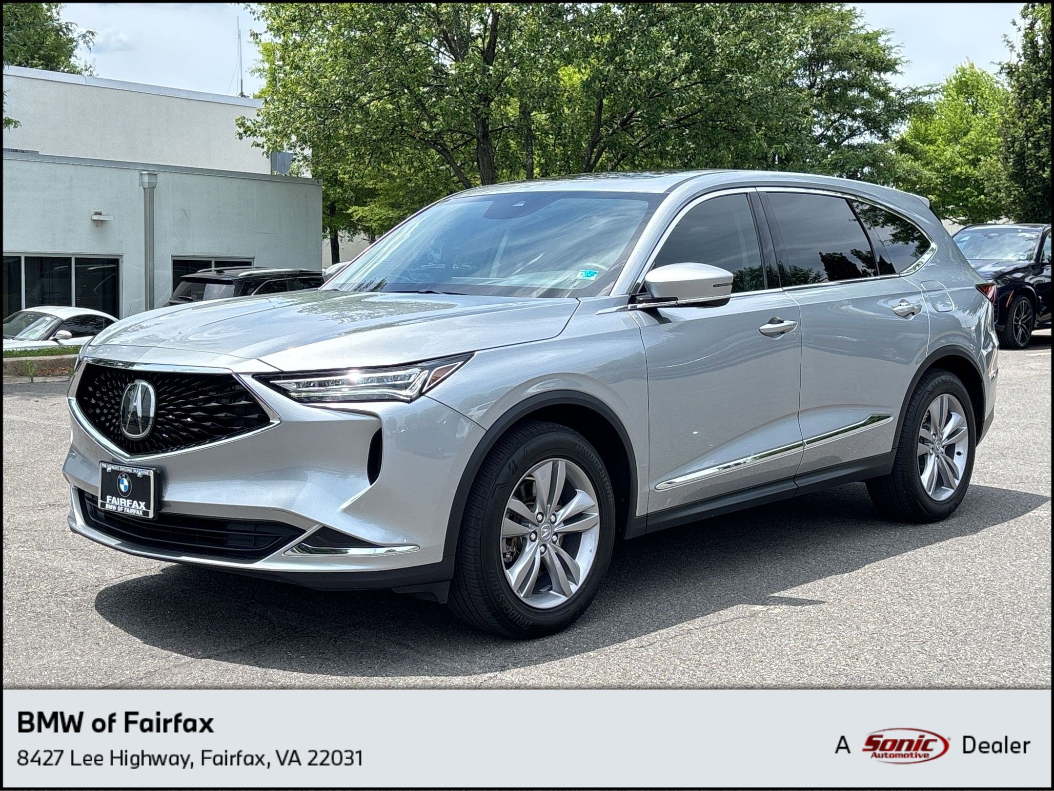 2024 Acura MDX SH-AWD's photo