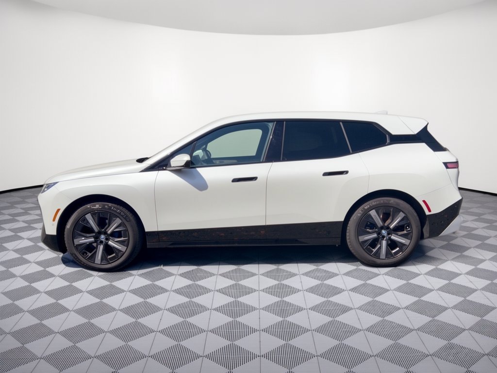 Used 2024 BMW iX Base with VIN WB523CF00RCP12265 for sale in Fairfax, VA