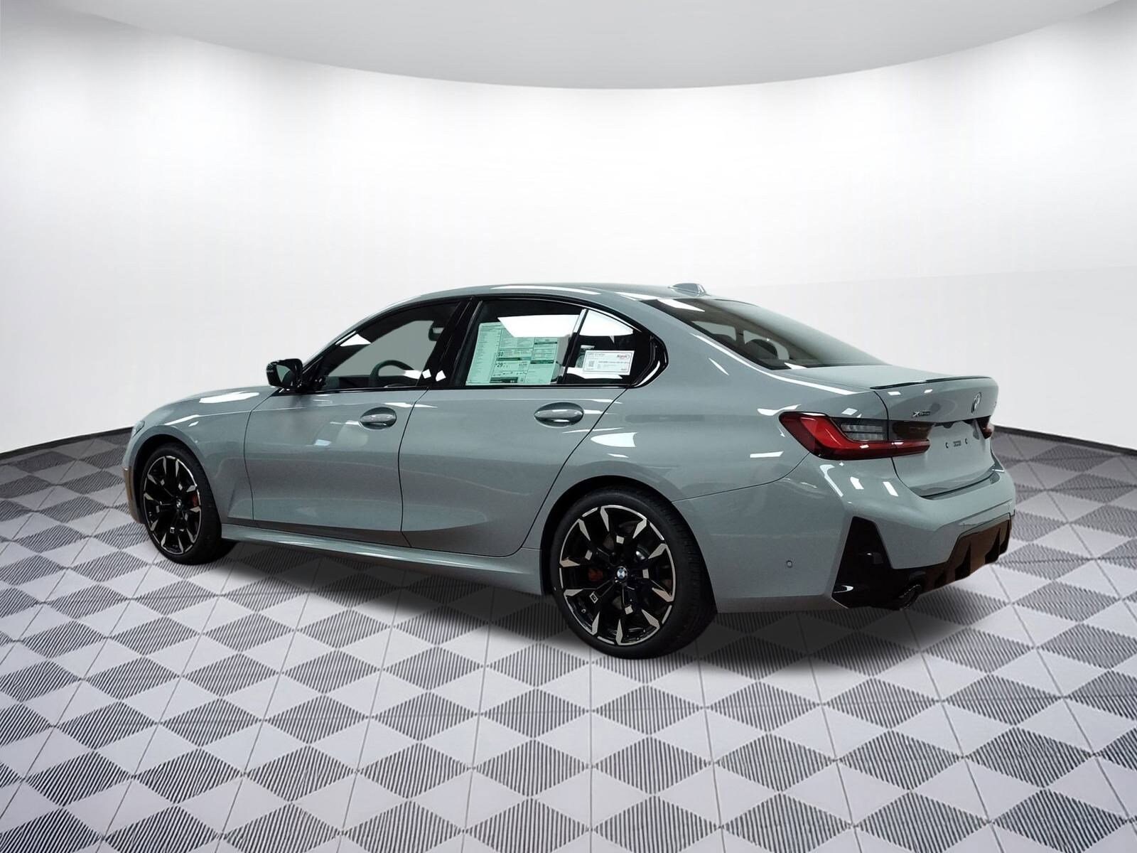 2026 Bmw 330i xDrive Sedan photo 3