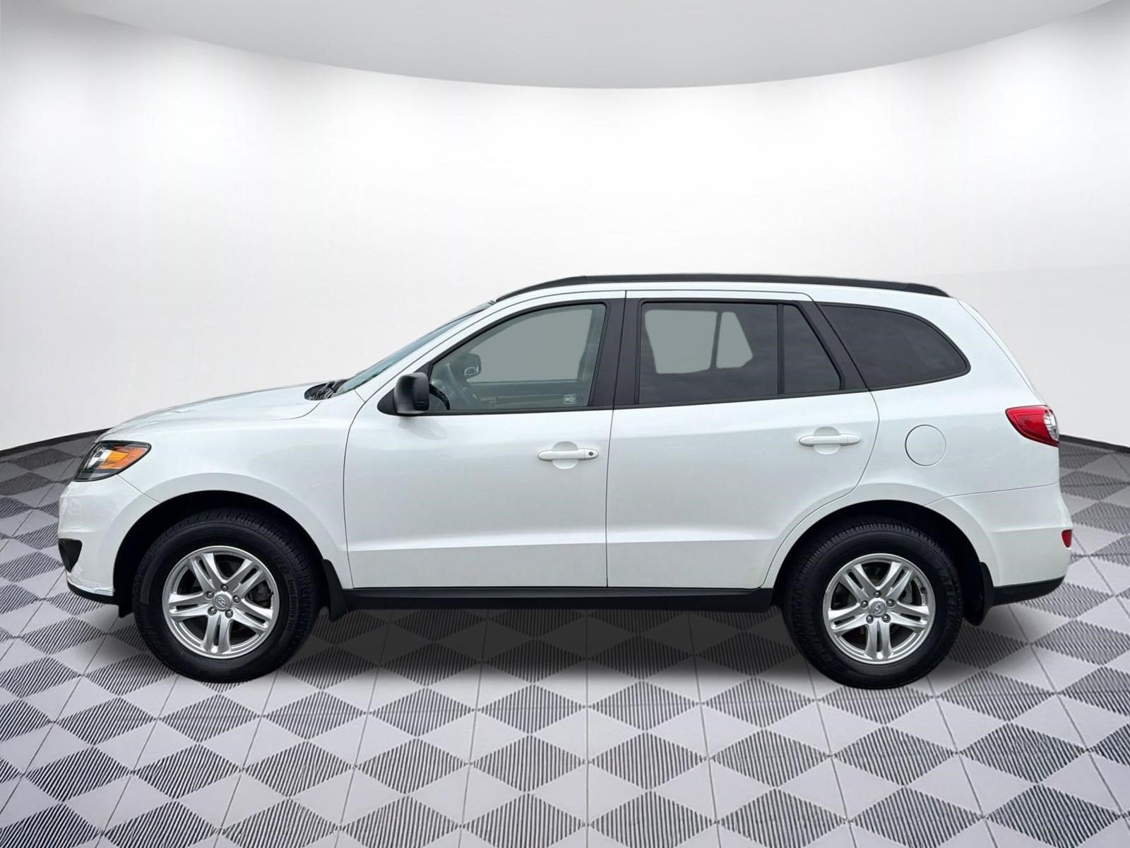 Santa Fe GLS V6 SUV