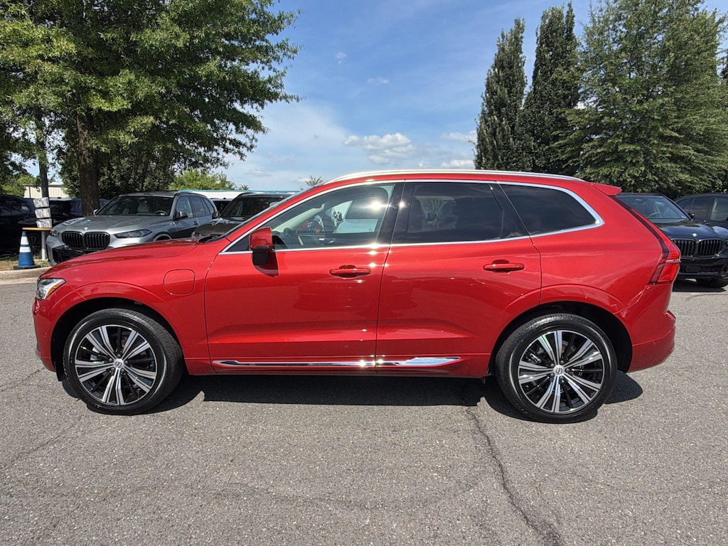 Used 2022 Volvo XC60 Recharge Plug-In Hybrid T8 Inscription Extended Range SUV