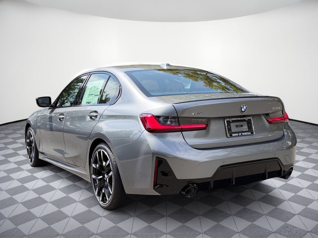 New 2026 BMW 330i xDrive Sedan