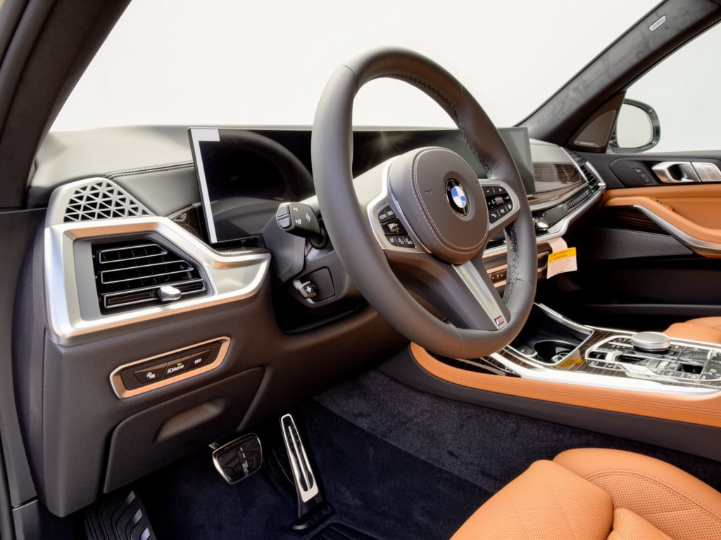 New 2027 BMW X7 xDrive40i SUV
