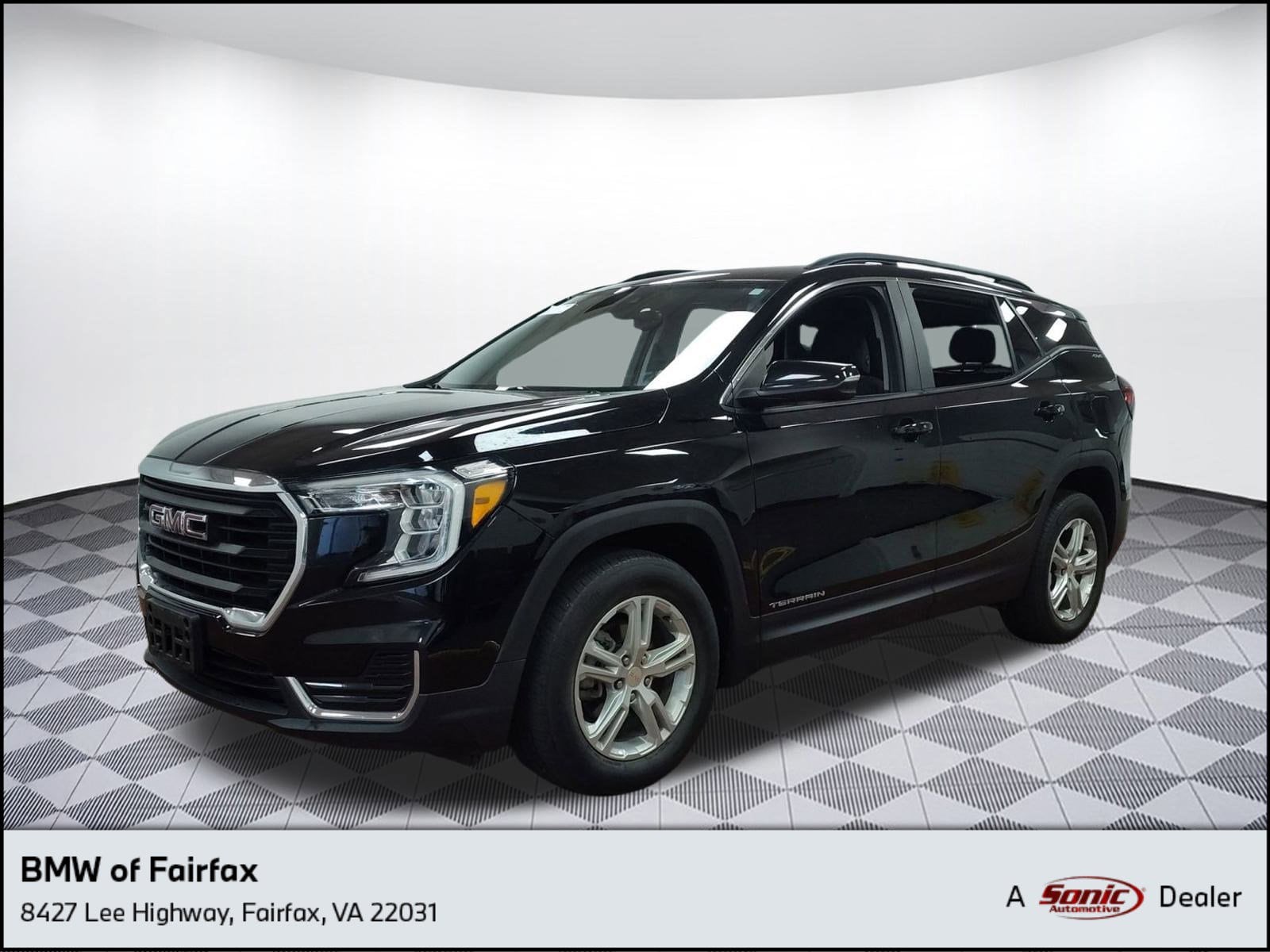 2022 GMC Terrain SLE's photo