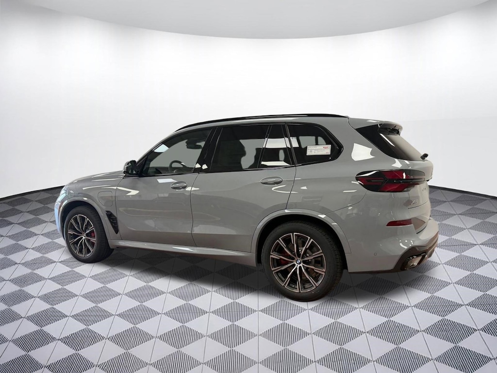 New 2026 BMW X5 PHEV xDrive50e SUV