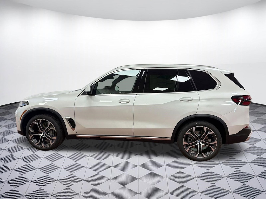 New 2026 BMW X5 xDrive40i SUV