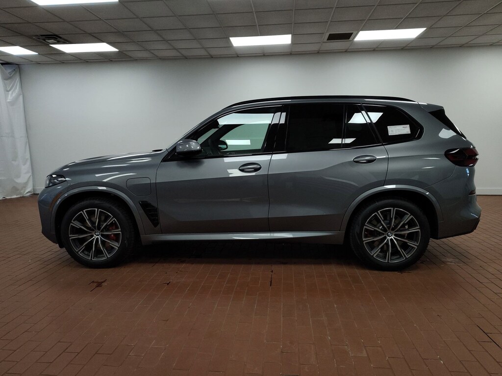 New 2026 BMW X5 PHEV xDrive50e SUV