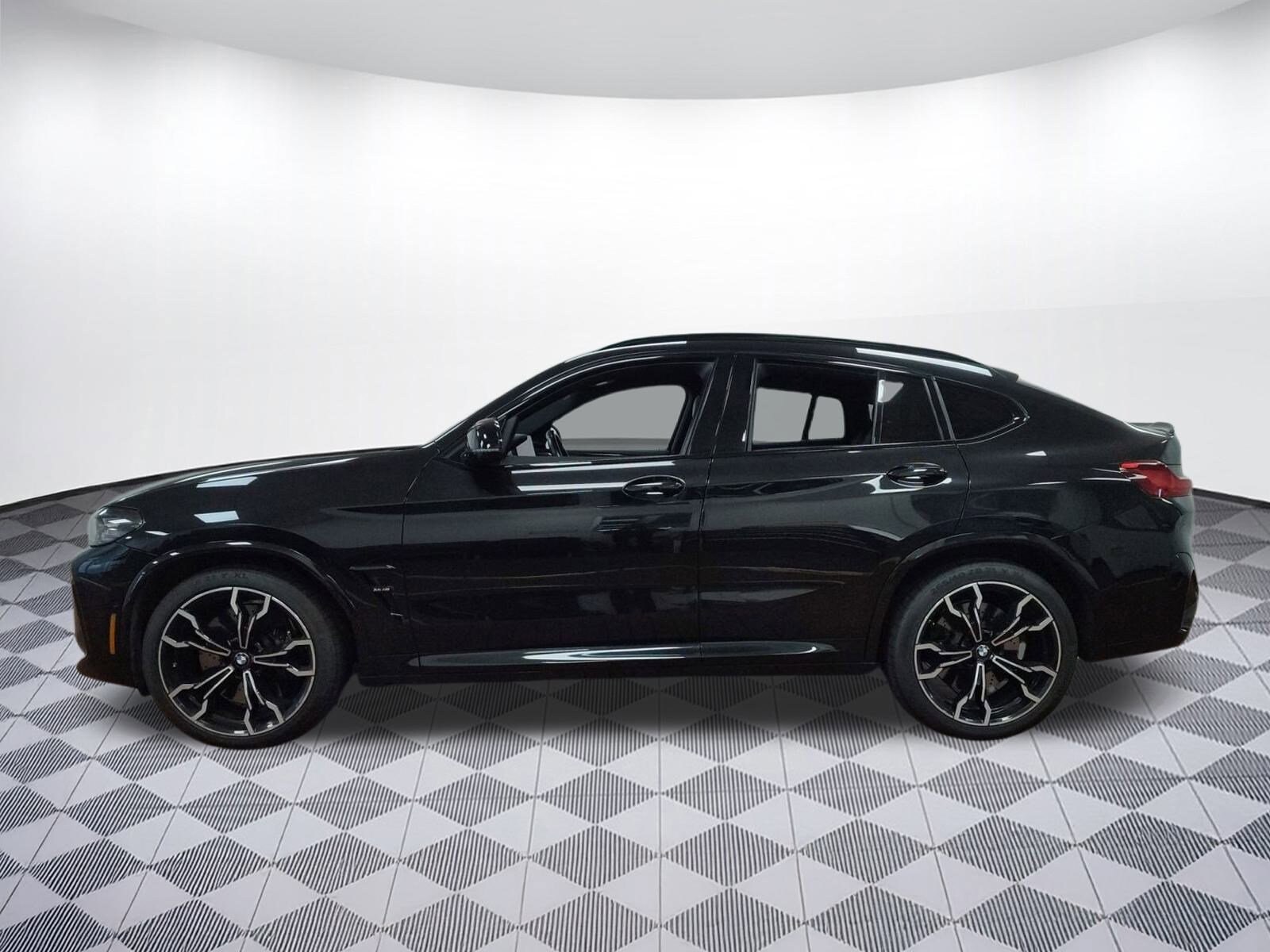 2023 Bmw X4 photo 2