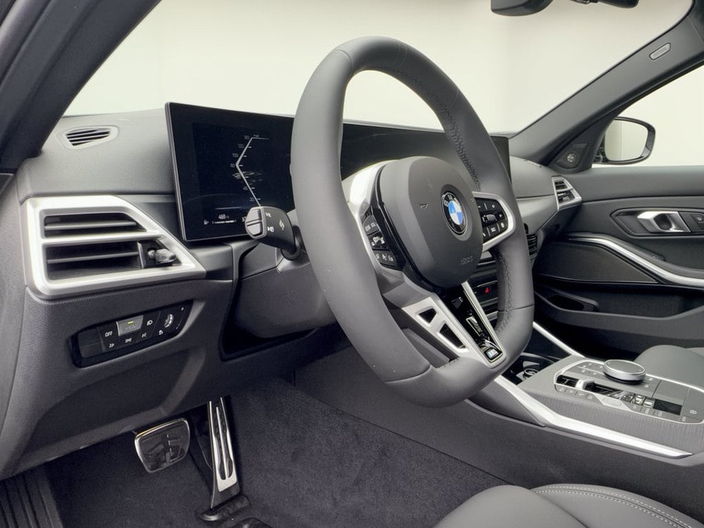 New 2026 BMW 330i xDrive Sedan