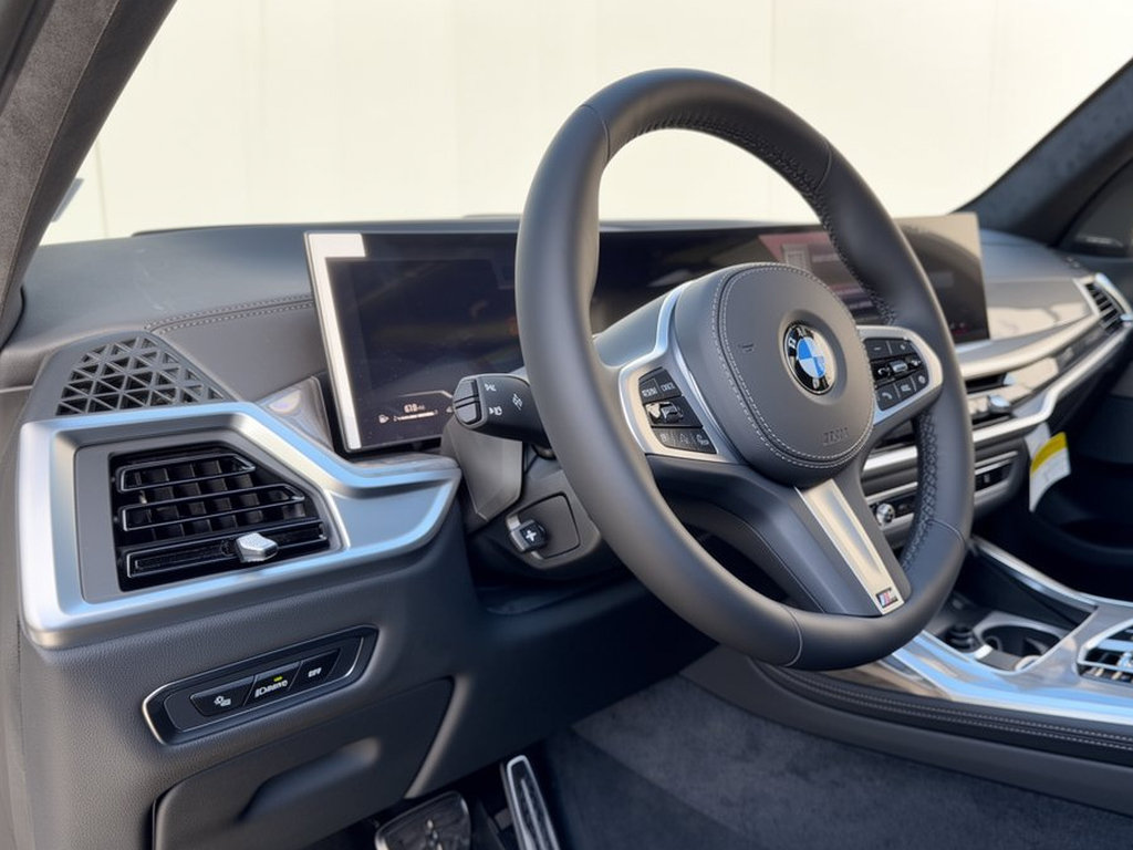 New 2027 BMW X7 xDrive40i SUV