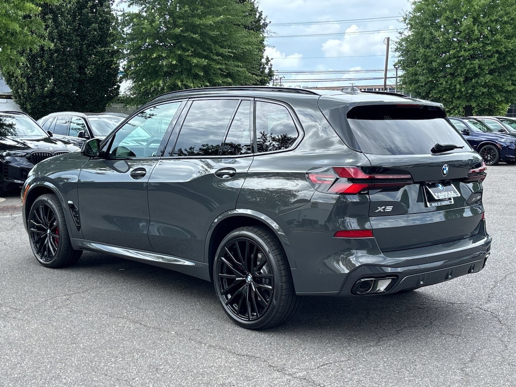 New 2026 BMW X5 xDrive40i SUV