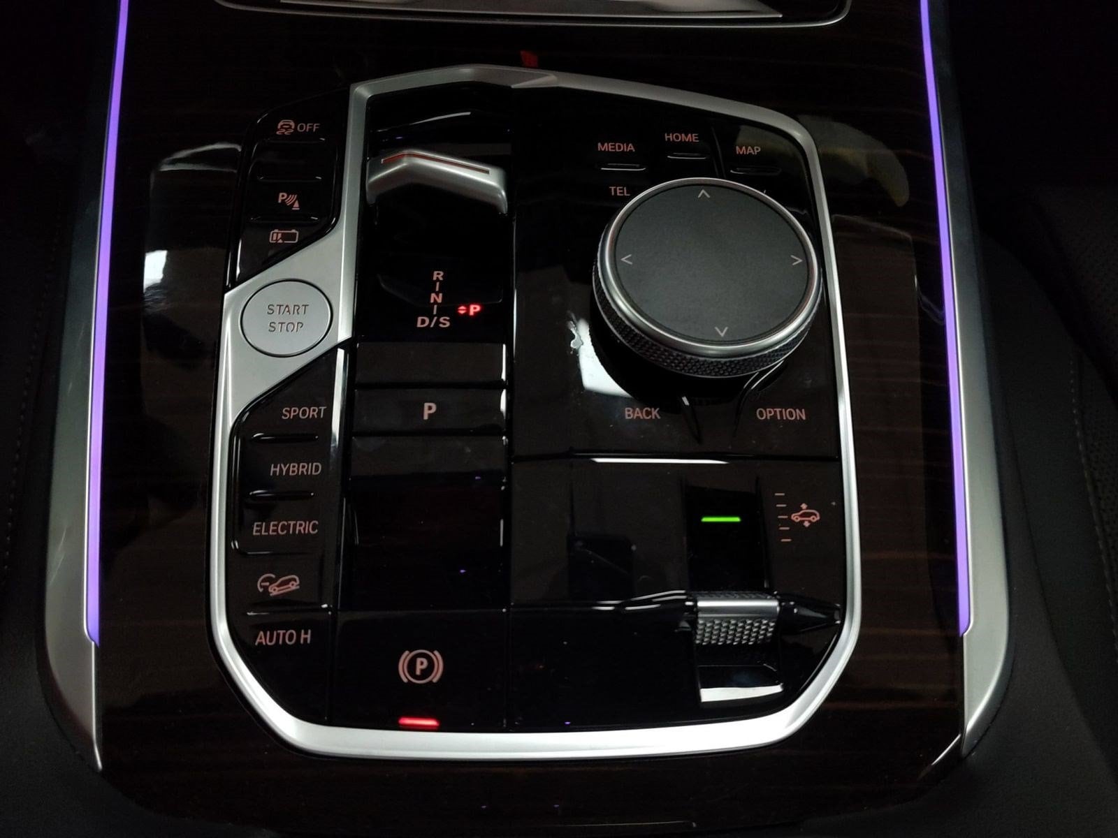 2026 BMW X5 50e - Photo 16