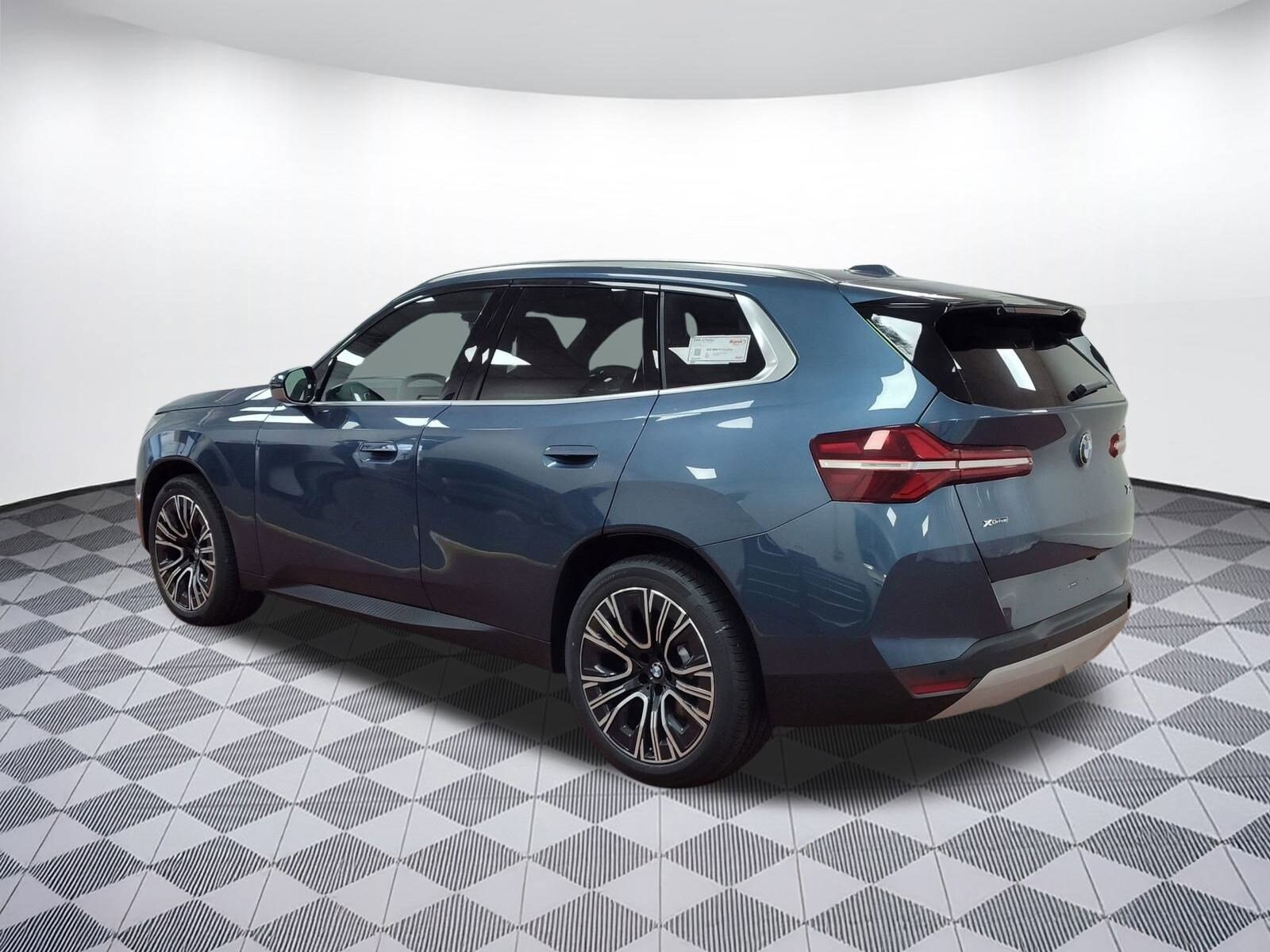 2026 Bmw X3 photo 3