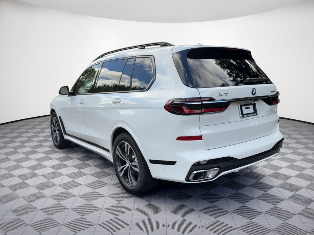 New 2027 BMW X7 xDrive40i SUV