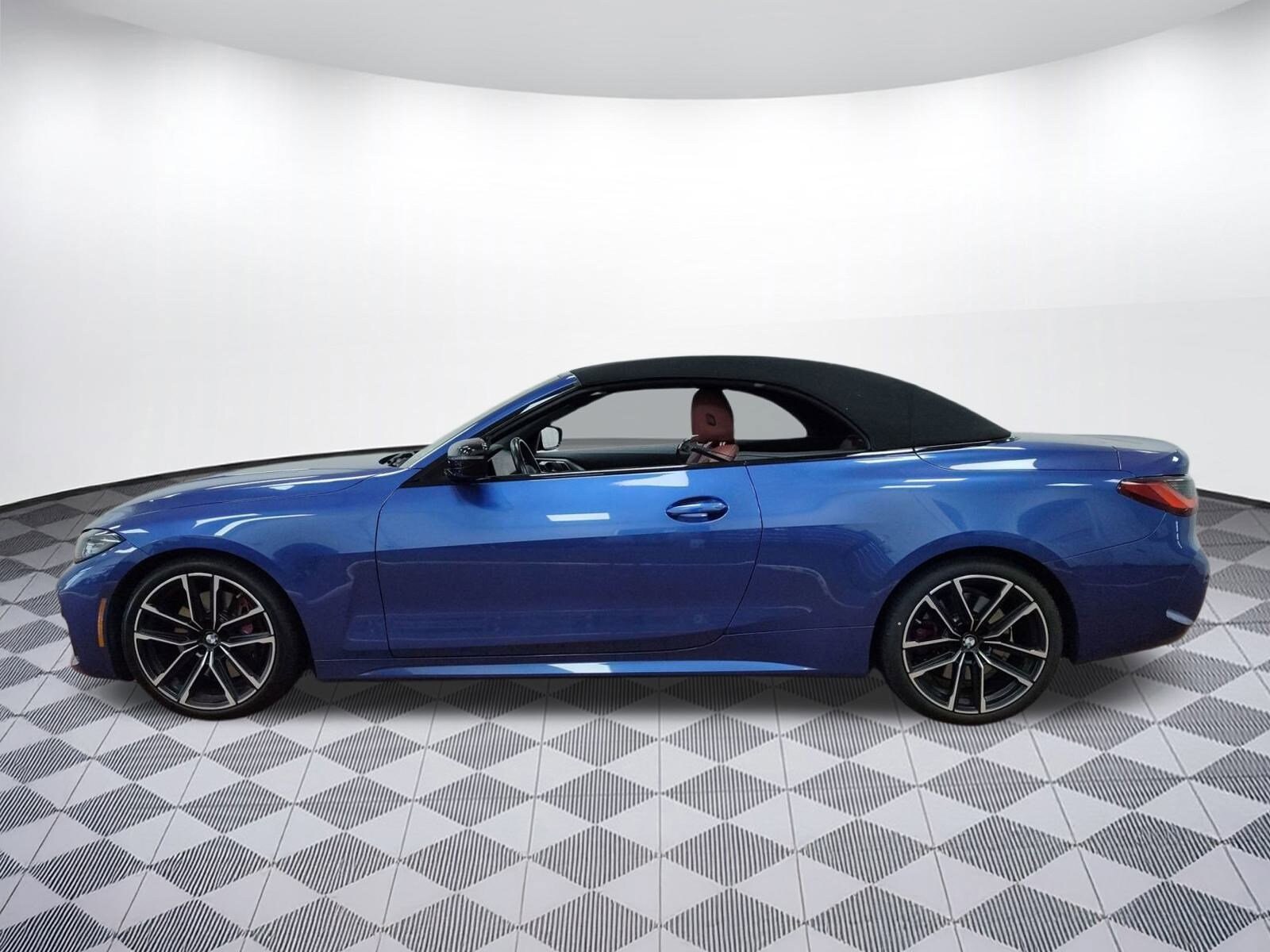 2023 Bmw 430i Convertible photo 2